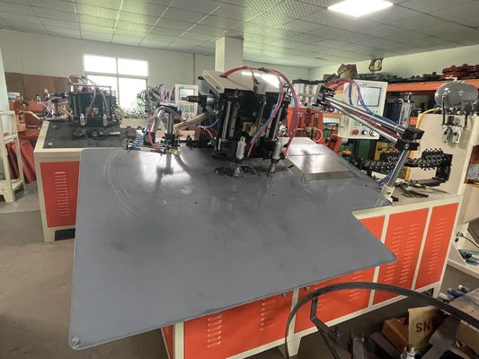 Cavo della macchina piegatubi 380V del nastro metallico di 50HZ 60HZ 2D che forma attrezzatura